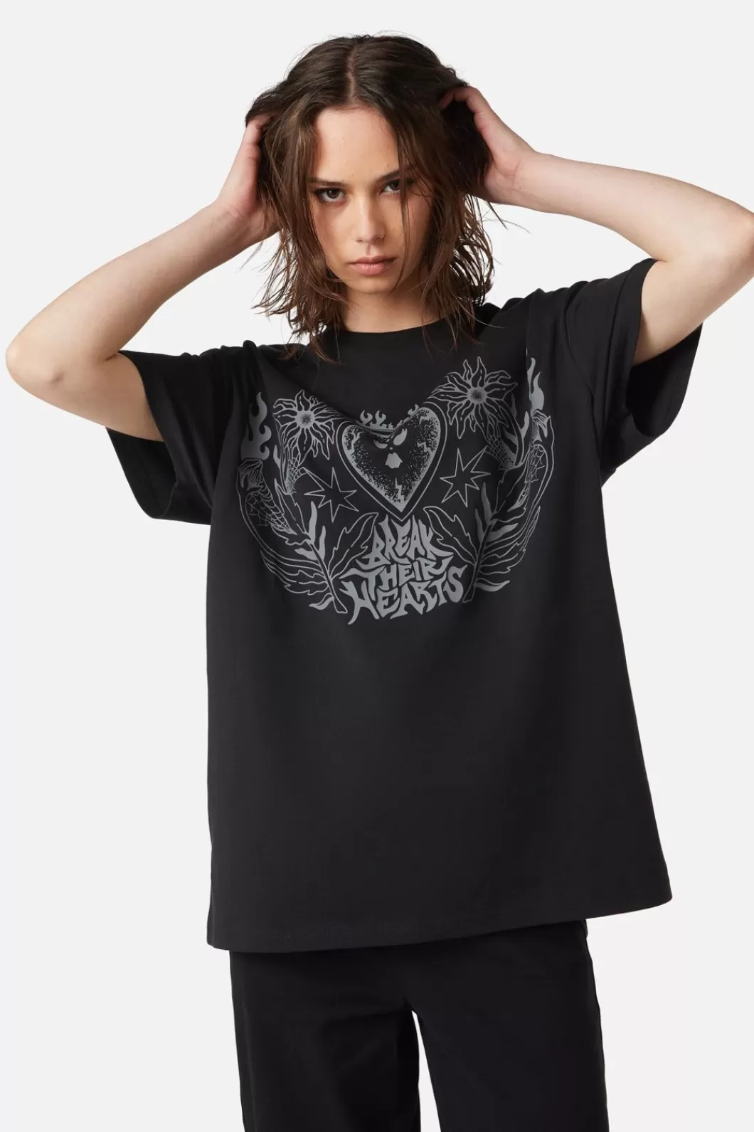 Blouses & Tops<Dangerfield Break Their Hearts Distressed Tee