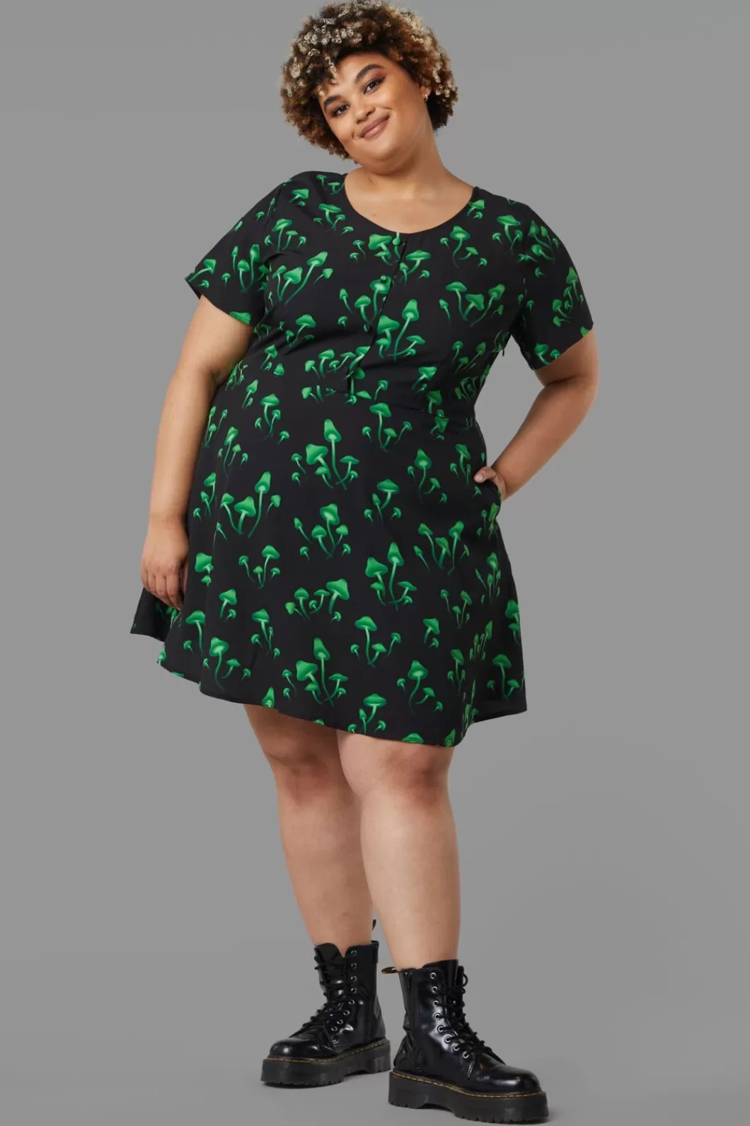 Dresses & Pinafores<Black Friday Curve Mushie Dress