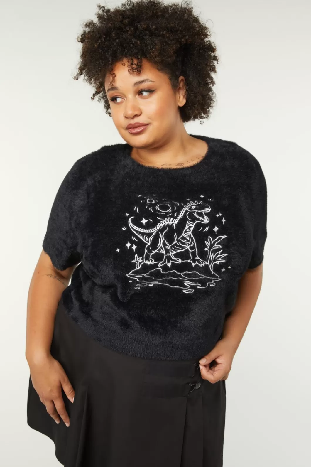 Curve Tops & Blouses<Dangerfield Curve Triassic Embroidery Fluffy Knit