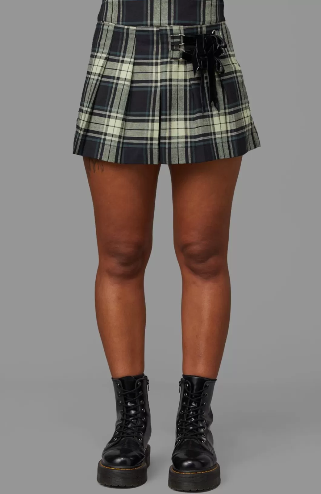 Skirts & Skorts<Black Friday Haunted Bloom Skort