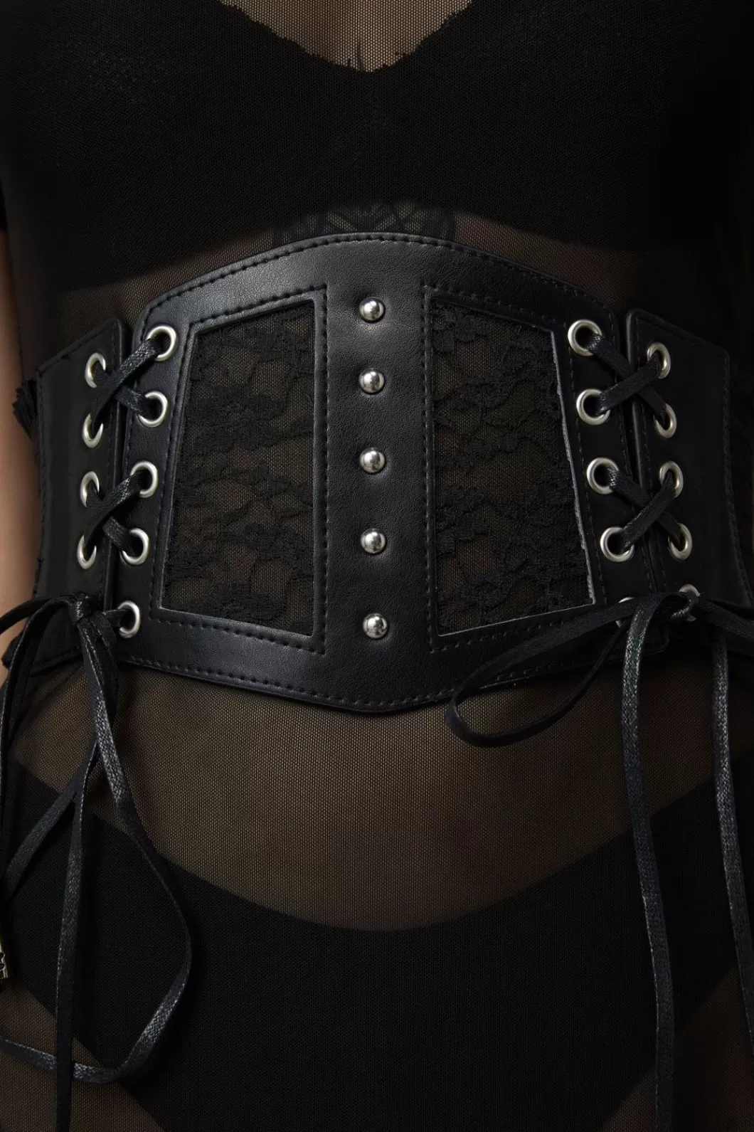 Belts & Harnesses<Black Friday Peek A Boo Waist Belt