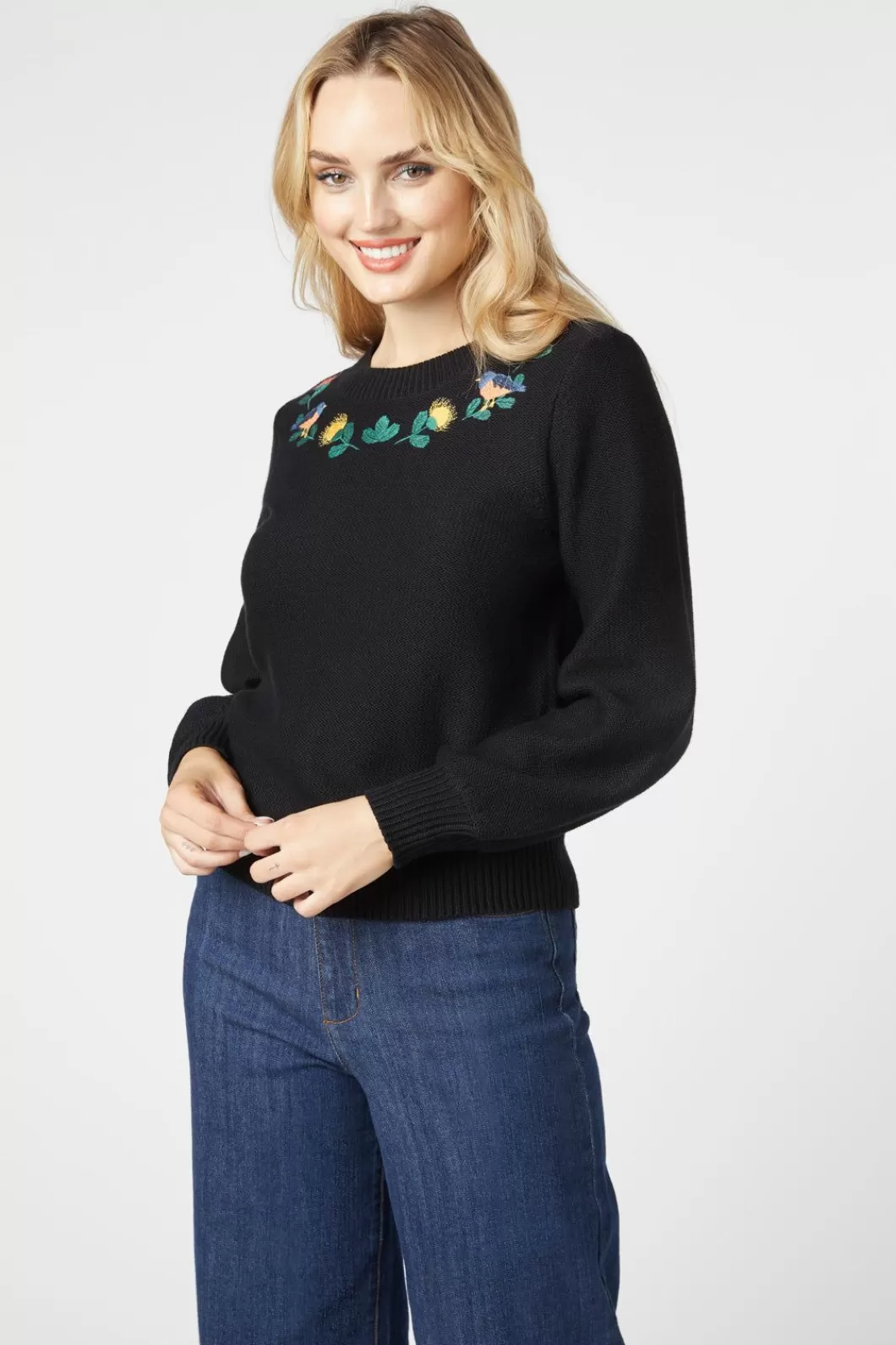 Knitwear & Cardis<Princess Highway Protea Embroidered Jumper