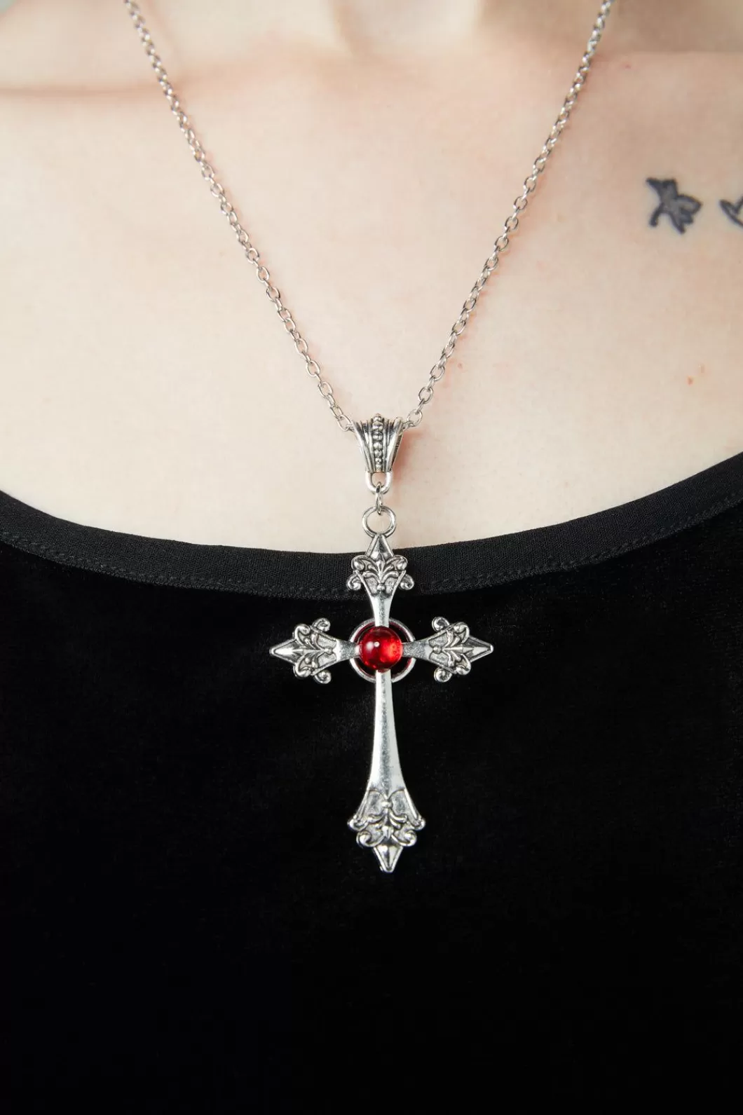 Jewellery<Black Friday Red Stone Cross Necklace