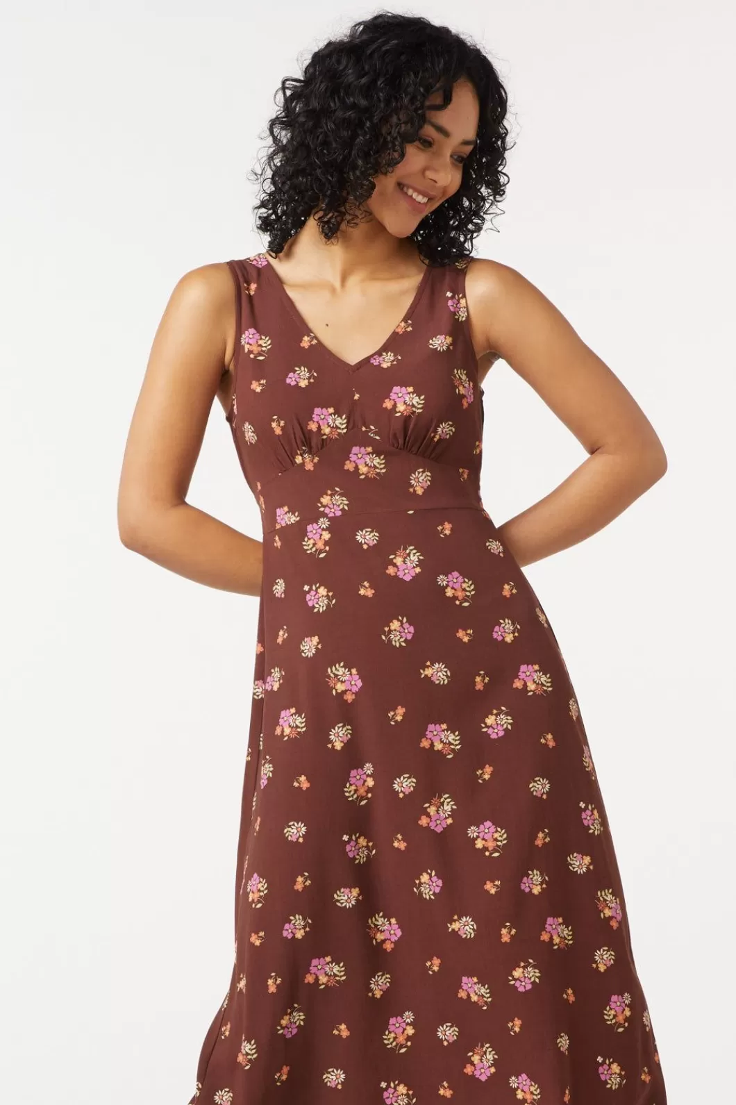 Dresses & Pinafores<Princess Highway Ziva Floral Midi Dress